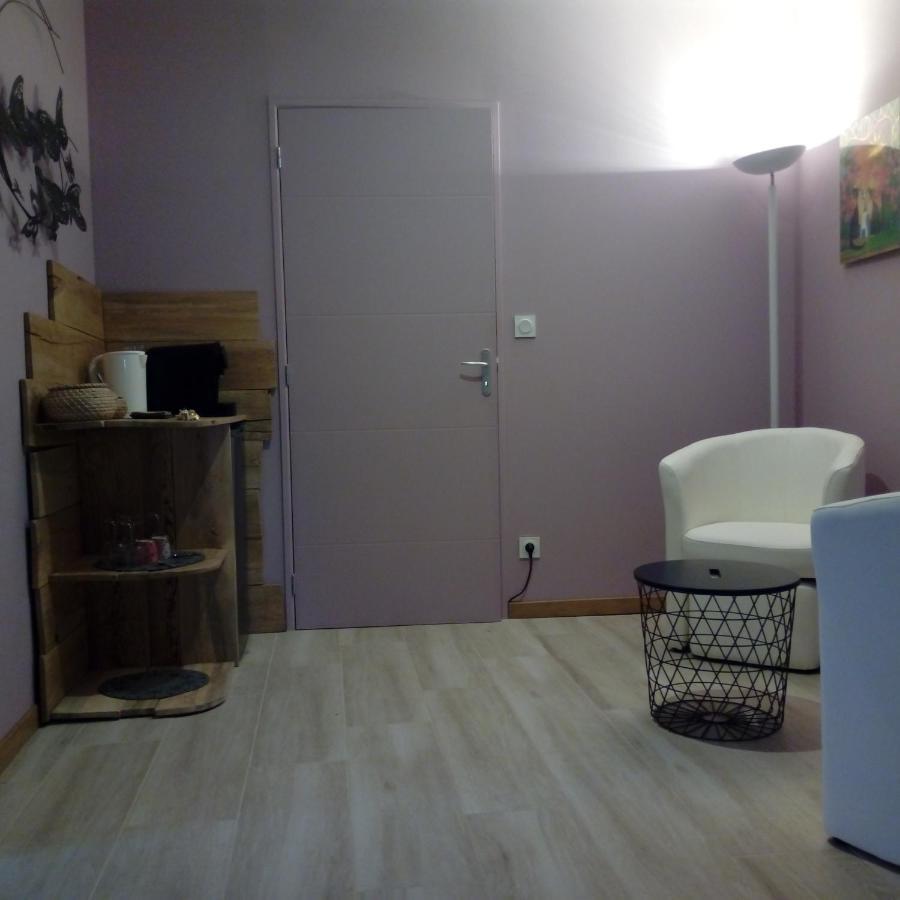 L'Anagramme, Chambres, Table D'Hotes Et Gite Pour Adultes, Naturistes Ou Non ! Cindre Zewnętrze zdjęcie