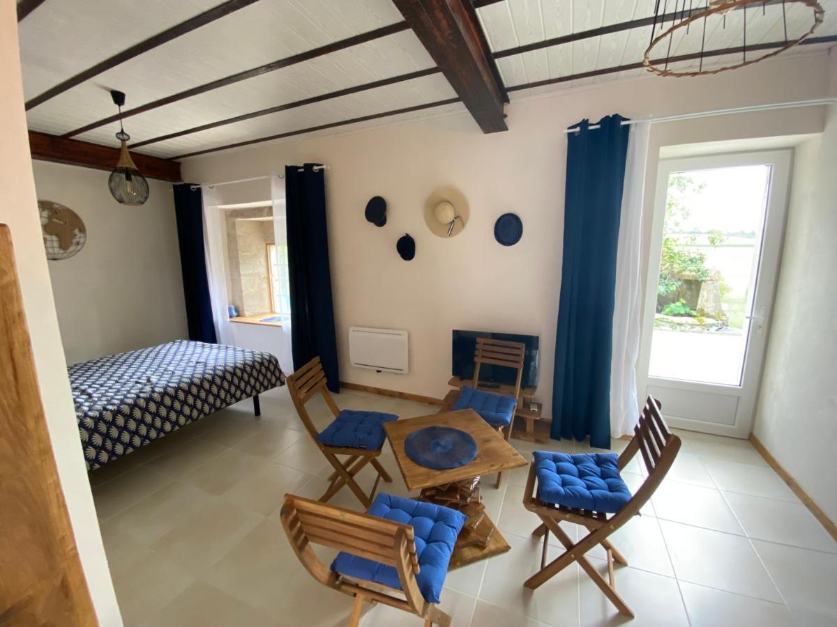 L'Anagramme, Chambres, Table D'Hotes Et Gite Pour Adultes, Naturistes Ou Non ! Cindre Zewnętrze zdjęcie